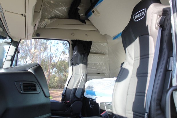 2024 Iveco S-WAY AS 550HP 6X4 HIGH ROOF (3200MM WB)