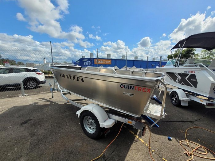 2026 QUINTREX 420 Busta