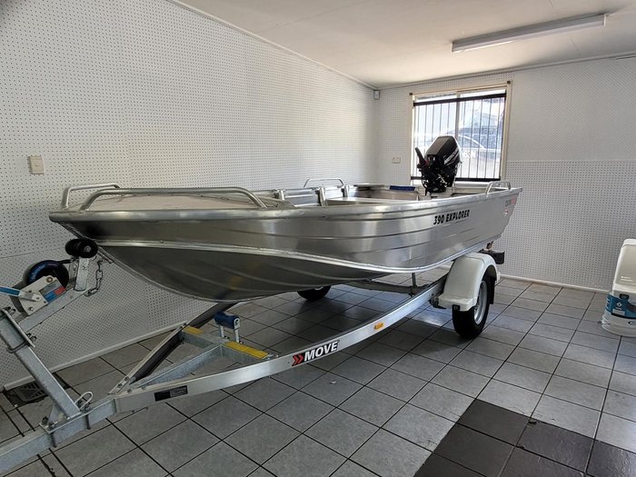 2023 QUINTREX 390 Explorer