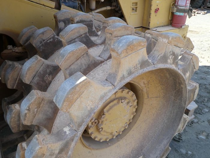 1993 CATERPILLAR 816B/815B YELLOW