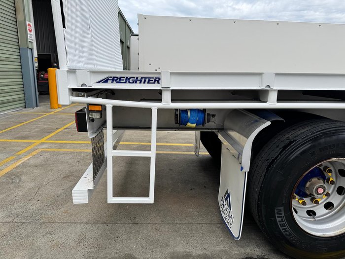 2010 Maxitrans St2 12.2M Tandem Semi