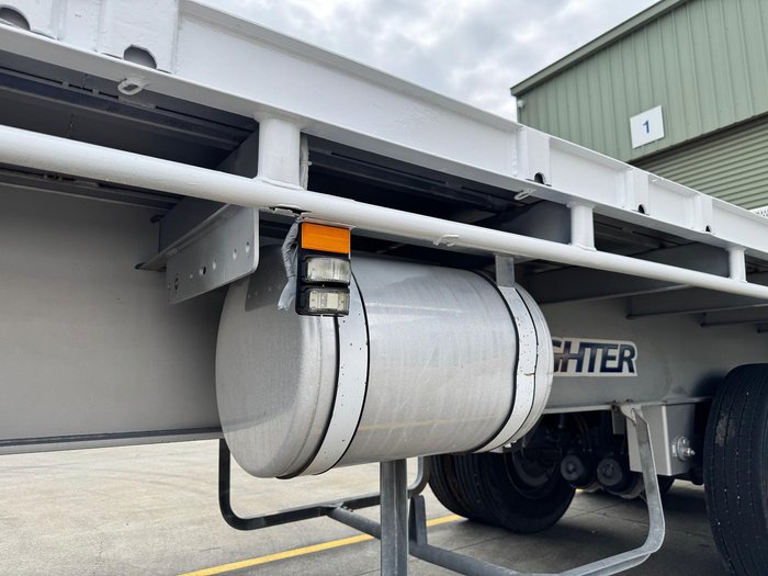 2010 Maxitrans St2 12.2M Tandem Semi