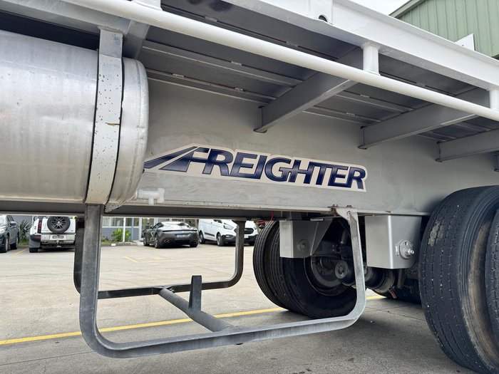 2010 Maxitrans St2 12.2M Tandem Semi