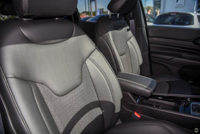 2022 Jeep Compass Night Eagle