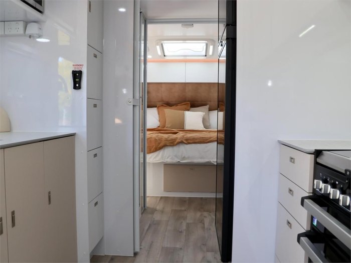 2025 Wonderland RV Hornet 2200 Rear Club Lounge