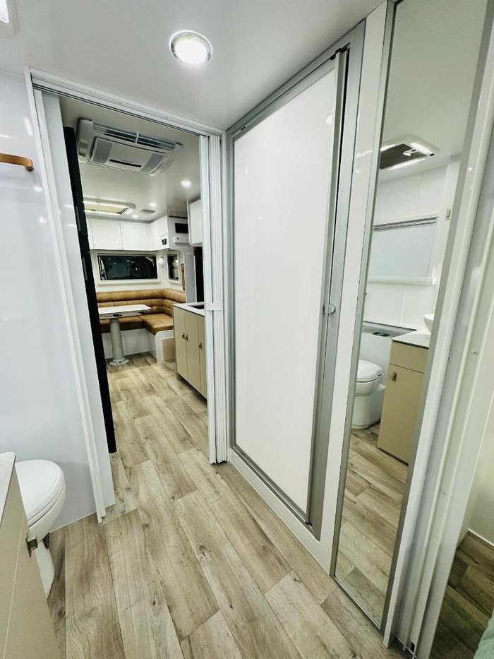 2025 Wonderland RV Hornet 2200 Rear Club Lounge