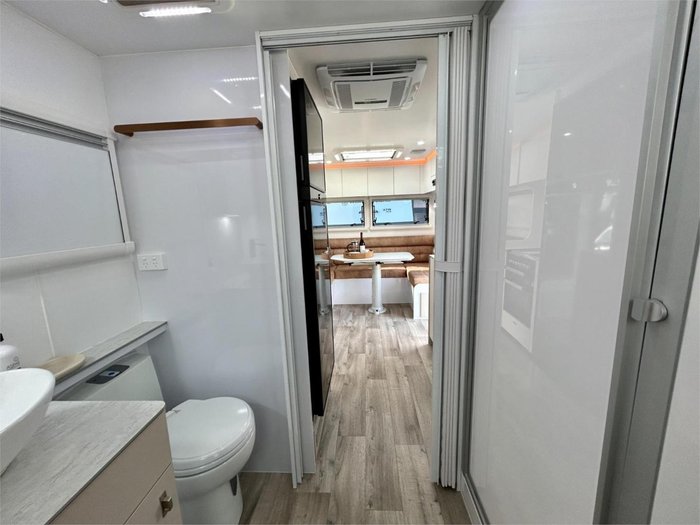2025 Wonderland RV Hornet 2200 Rear Club Lounge