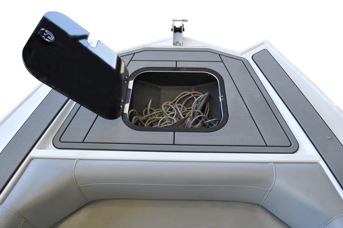 2024 QUINTREX 555 Freestyler X 150 S