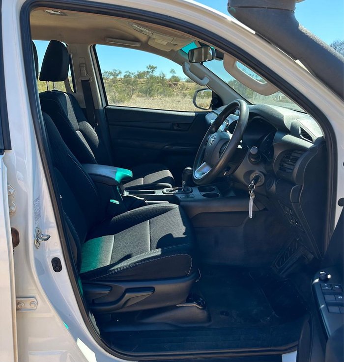 2020 Toyota Hilux SR GUN126R 4X4 Dual Range Glacier White