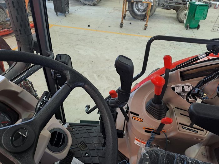 0 Kubota M9540 Cab Fel 4In1 - In Stock Now orange