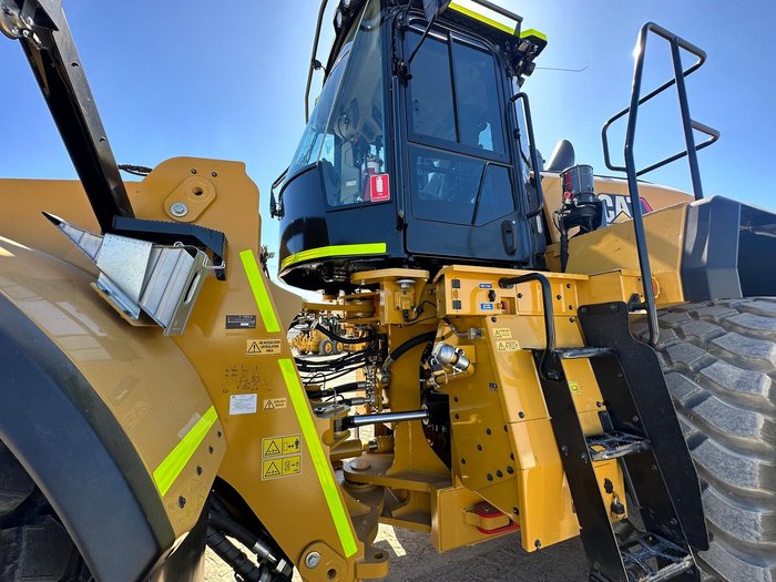 2023 Caterpillar 980M Yellow