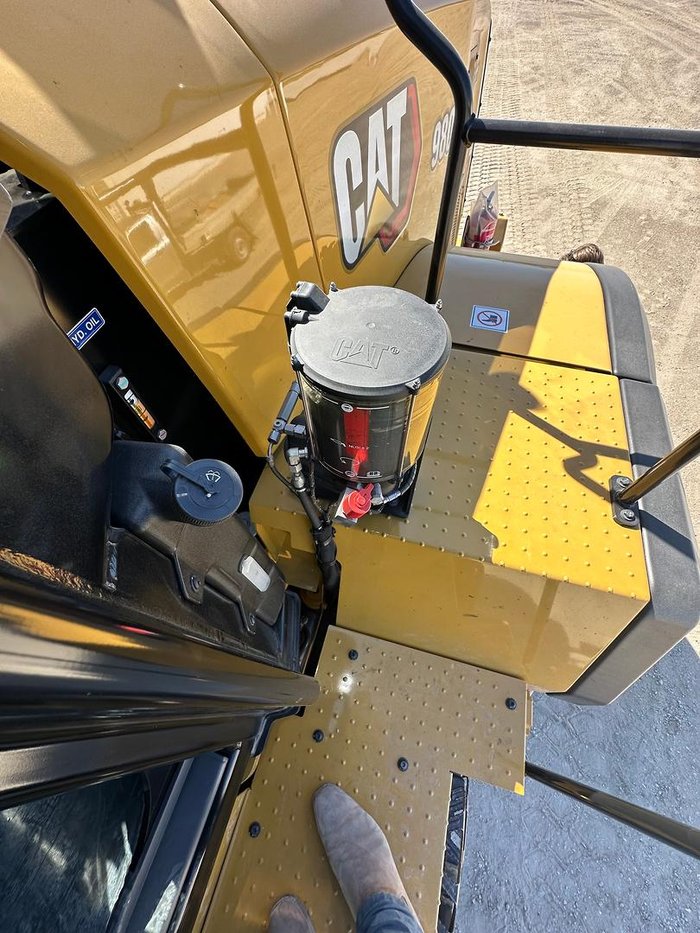 2023 Caterpillar 980M Yellow