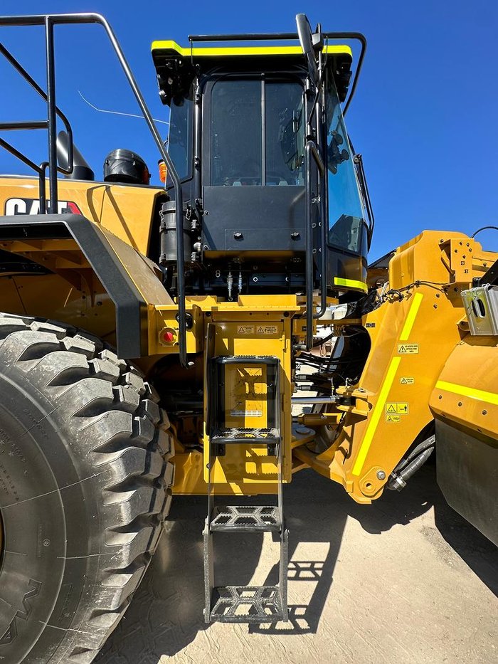 2023 Caterpillar 980M Yellow