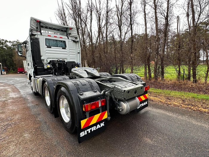 2024 Sinotruk Sitrak C7h
