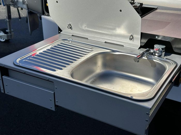 2023 Pioneer Campers Verve E/W