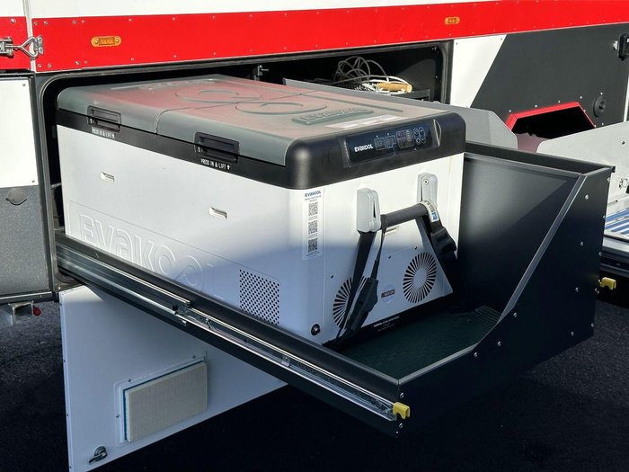 2023 Pioneer Campers Verve E/W