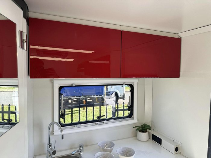 2023 Pioneer Campers Verve E/W