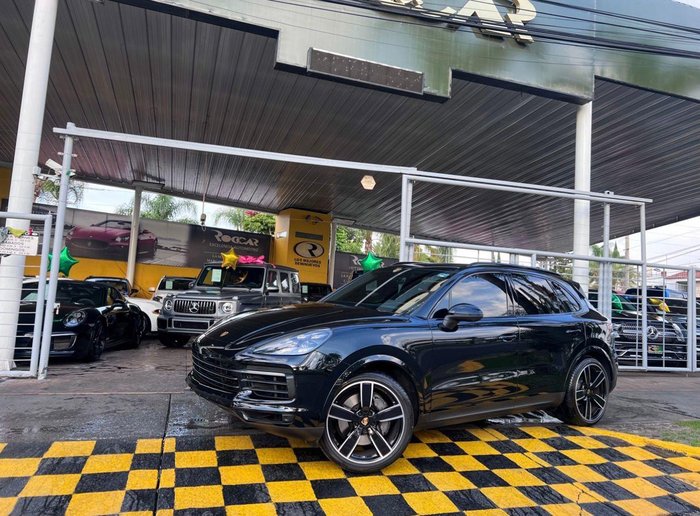 2023 Porsche Cayenne