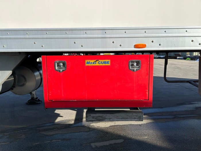 2014 Maxitrans St3 Od 24 Pallet -23 Freezer, Rear Eavp