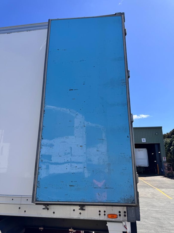 2014 Maxitrans 24 Pallet, -23 Freezer Double Stacker, Rear Evap