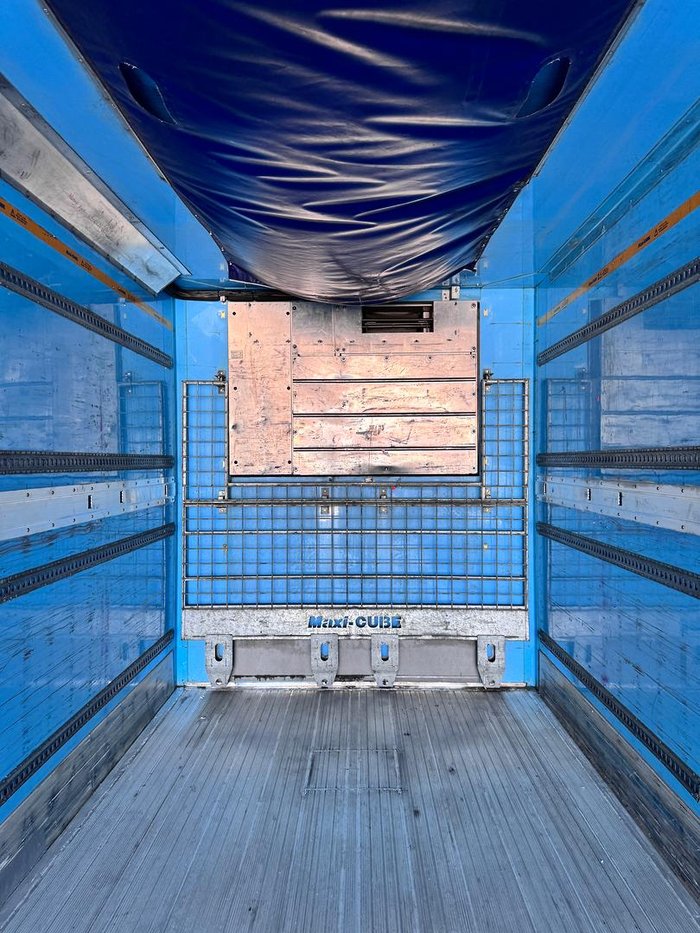 2014 Maxitrans 24 Pallet, -23 Freezer Double Stacker, Rear Evap