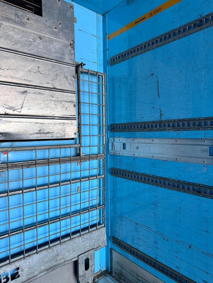 2014 Maxitrans 24 Pallet, -23 Freezer Double Stacker, Rear Evap