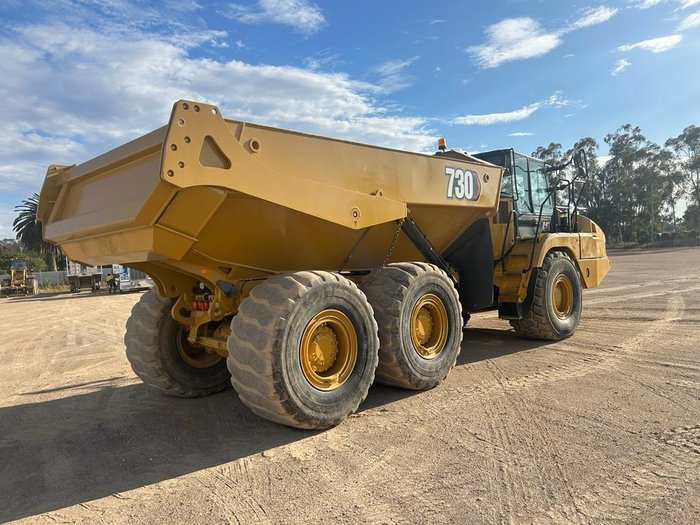 2018 Caterpillar 730