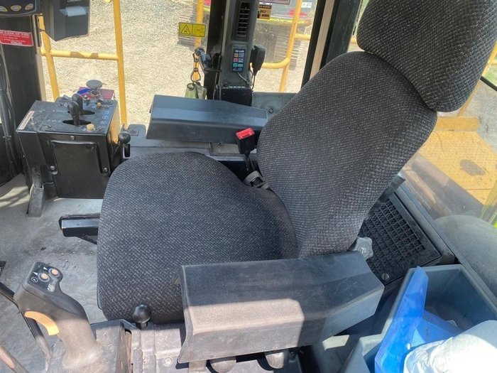 2001 Caterpillar 988G 