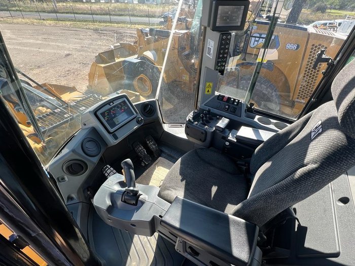 2014 Caterpillar 966M 