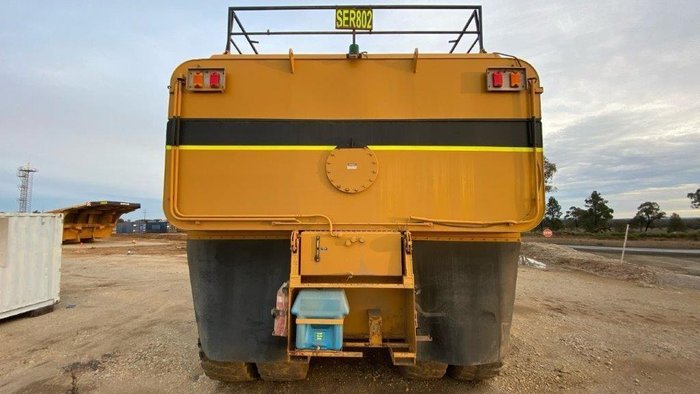 2000 Caterpillar 775D