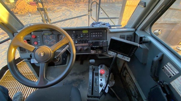 2000 Caterpillar 775D 