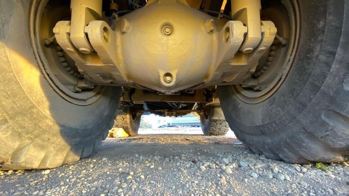 2000 Caterpillar 775D 