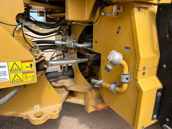 2018 Caterpillar 972M 