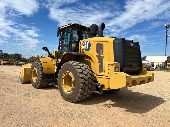 2018 Caterpillar 972M 