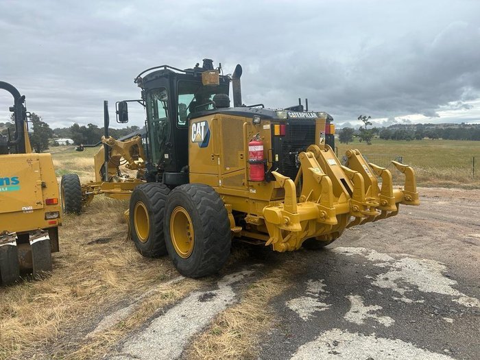 2011 Caterpillar 140M Awd 