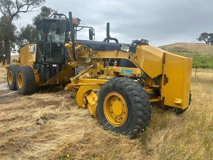 2011 Caterpillar 140M Awd