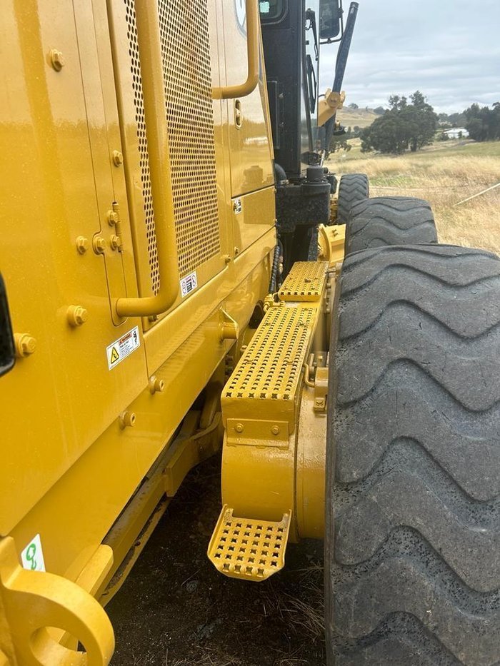2011 Caterpillar 140M Awd 