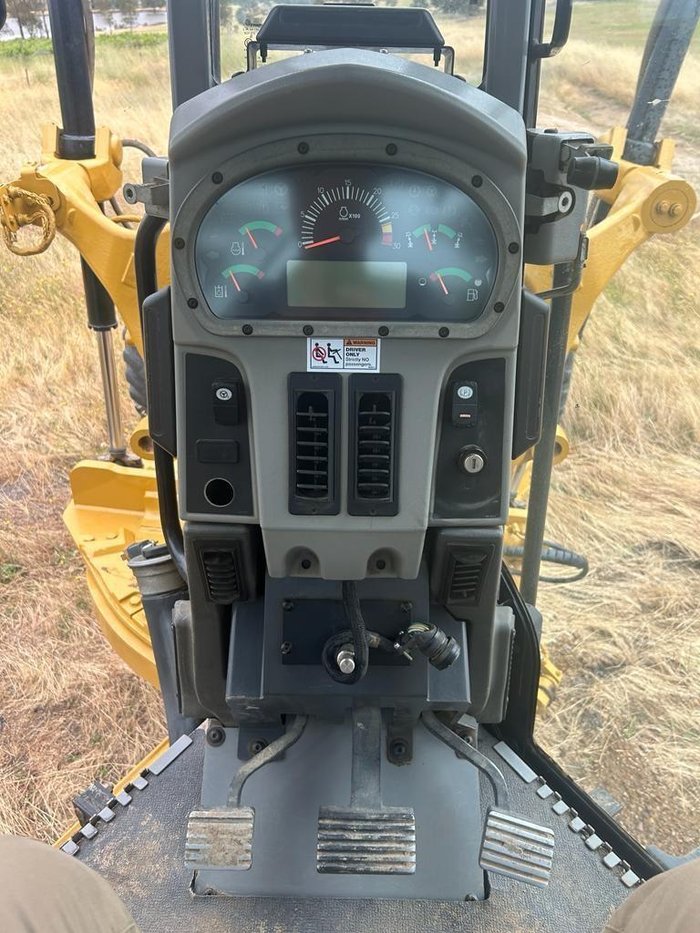 2011 Caterpillar 140M Awd