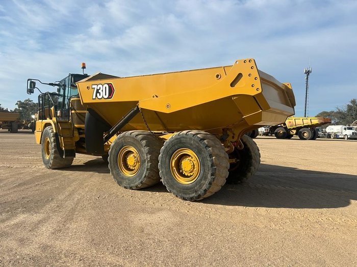 2018 Caterpillar 730