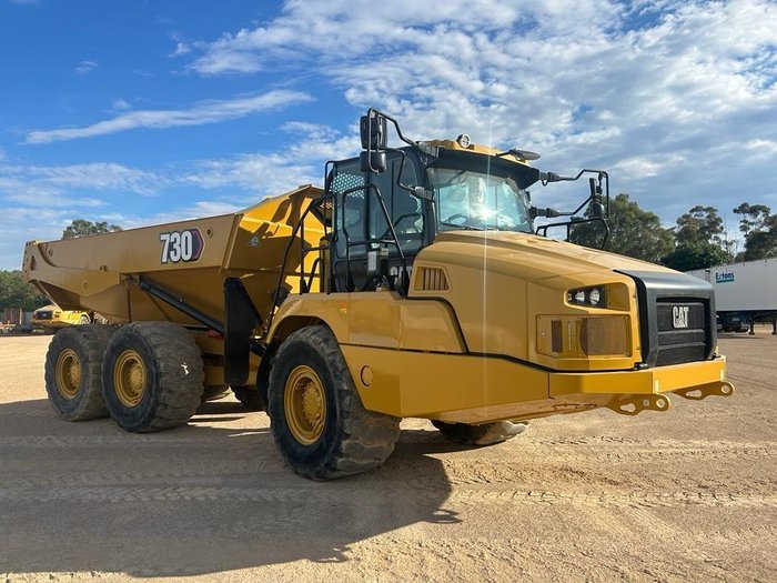 2018 Caterpillar 730