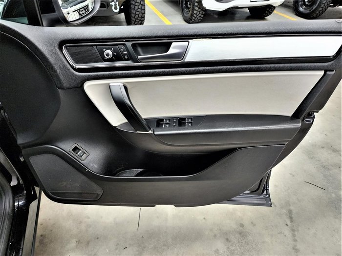 2018 Volkswagen Touareg Monochrome 7P MY18 Four Wheel Drive Deep Black