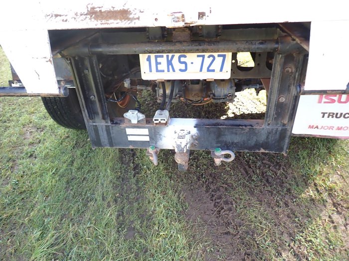 2013 Isuzu Frr 500 WHITE