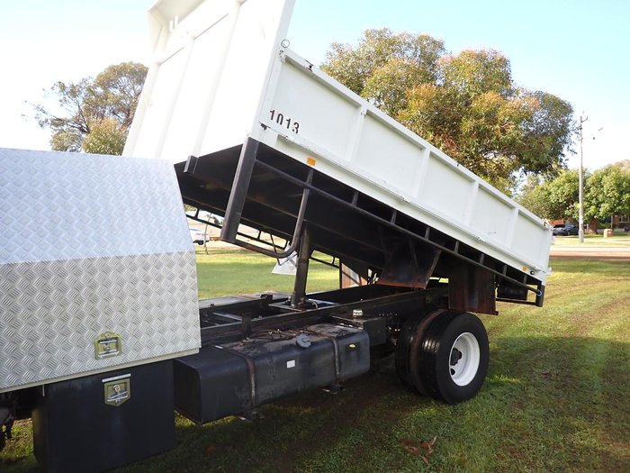 2013 Isuzu Frr 500 WHITE