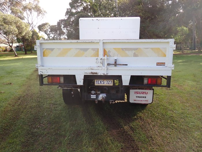 2013 Isuzu Frr 500 WHITE