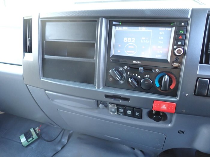 2013 Isuzu Frr 500 WHITE