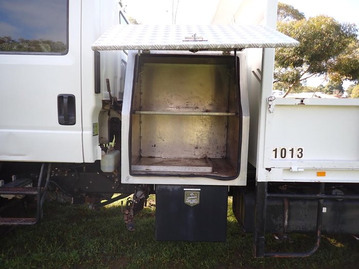 2013 Isuzu Frr 500 WHITE