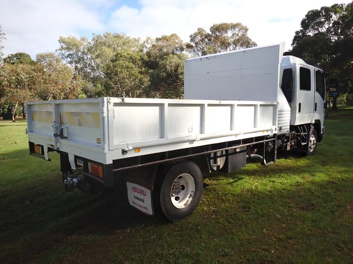 2013 Isuzu Frr 500 WHITE