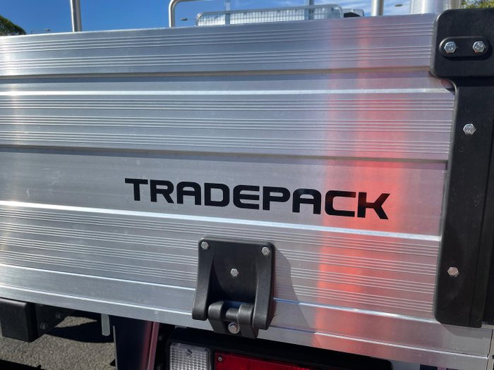 2023 Isuzu N Series NPR 45/55-155 Tradepack