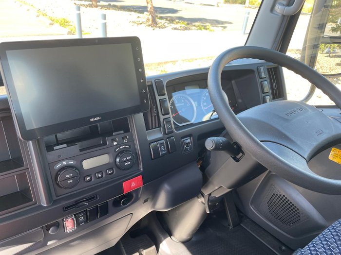 2023 Isuzu N Series NPR 45/55-155 Tradepack