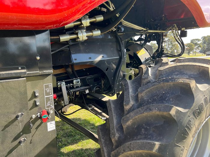 CASE IH 8250 Combine